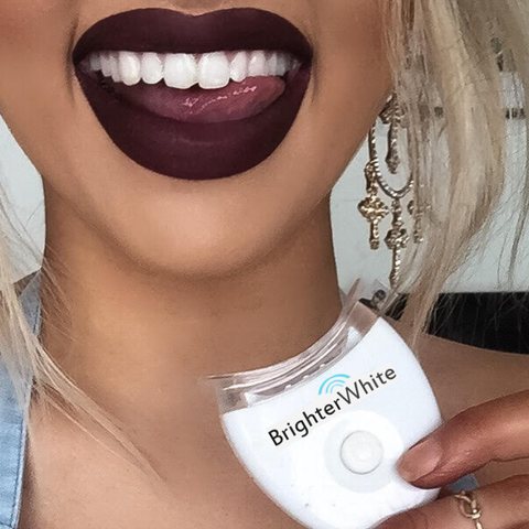 Using the BrighterWhite LED light over the mouth trays